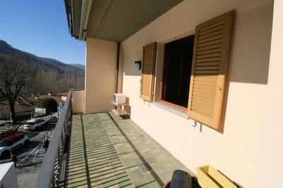 Appartamento al piano secondo con cantina e garage in vendita a San Marcello Piteglio