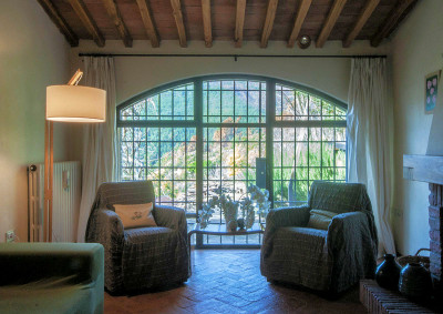 Rustico in stile Toscano con vista panoramica in vendita a Vicopisano