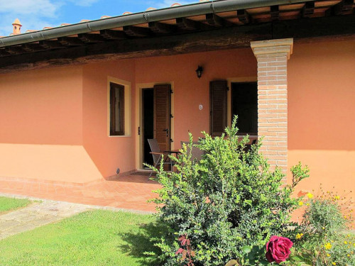 Struttura agrituristica ben avviata con piscine in vendita a Scarlino