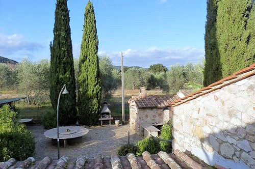 Casale ristrutturato con parco e piscina a pochi chilometri dal mare in vendita a Gavorrano