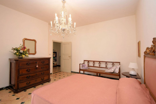 Villa in collina con parco in vendita a Camaiore