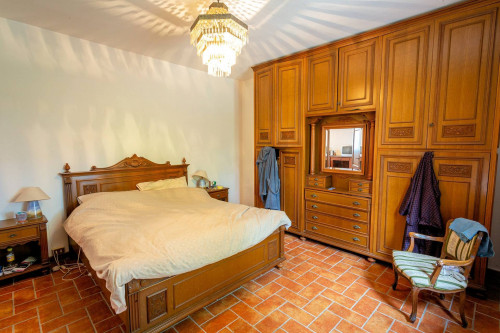 Casale ristrutturato con vista panoramica parco e piscina in vendita a Volterra