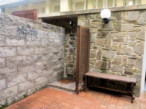 Villetta indipendente con piscina condominiale in vendita a Castiglione della Pescaia