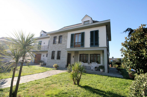 Villa singola con ampio giardino in vendita a Santa Croce sull'Arno
