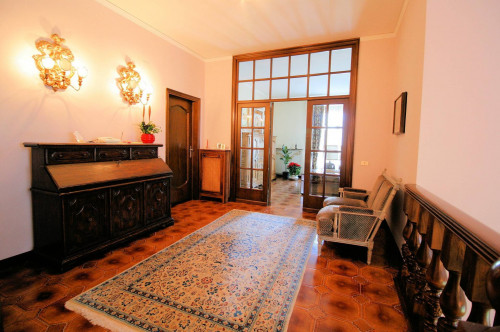 Villa singola con ampio giardino in vendita a Santa Croce sull'Arno