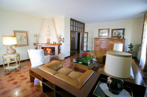 Villa singola con ampio giardino in vendita a Santa Croce sull'Arno