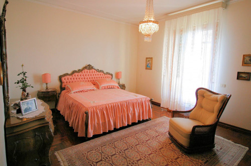 Villa singola con ampio giardino in vendita a Santa Croce sull'Arno