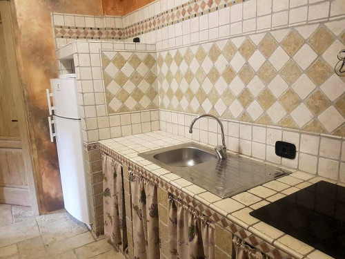 Casale in stile Toscano con terreno e vista panoramica in vendita a Roccastrada