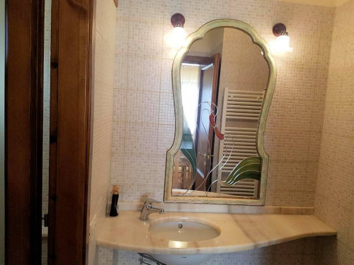 Casale in stile Toscano con terreno e vista panoramica in vendita a Roccastrada
