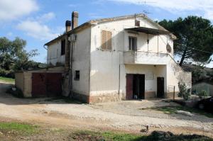 Azienda agricola in posizione collinare e panoramica in vendita a Magliano in Toscana