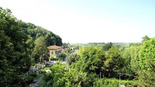 Appartamento in stile rustico Toscano ristrutturato in vendita a San Giuliano Terme