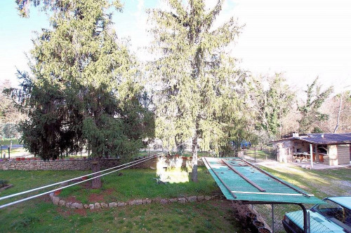 Porzione terratetto di casale con ampio giardino esclusivo in vendita a Volterra