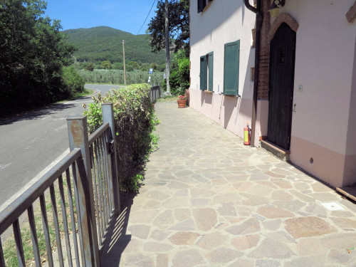 Casale in stile Toscano completamente ristrutturato in vendita a Gavorrano