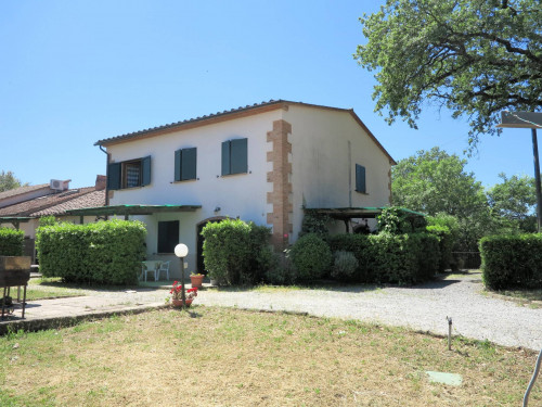 Casale in stile Toscano completamente ristrutturato in vendita a Gavorrano
