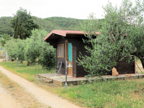 Casale di ampia superficie in posizione dominante in vendita a Massa Marittima