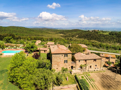 Complesso agrituristico di altissimo livello in vendita a Monteroni d'Arbia