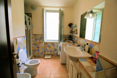 Appartamento completamente ristrutturato disposto su due livelli con entrata indipendente in vendita a Abetone Cutigliano