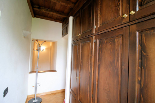 Appartamento completamente ristrutturato disposto su due livelli con entrata indipendente in vendita a Abetone Cutigliano