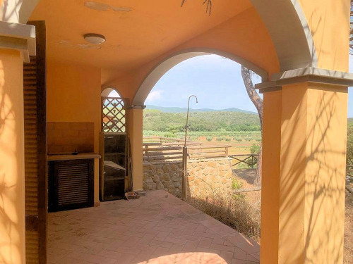 Villetta di nuova costruzione libera su tre lati con vista mare in vendita a Castiglione della Pescaia