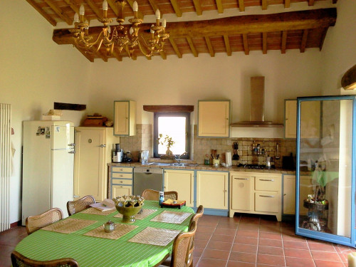 Azienda agricola in posizione panoramica in vendita a Radicondoli