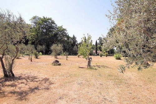 Porzione di casale ristrutturata con giardino in vendita a Volterra