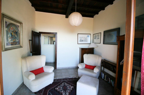 Rustico in stile Toscano con giardino e vista panoramica in vendita a Roccastrada