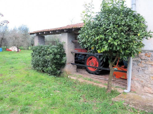 Annesso agricolo da ristrutturare in splendida posizione in vendita a Gavorrano
