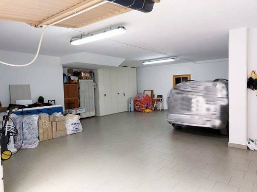 villa di ampia superficie con giardino in vendita a Loro Ciuffenna