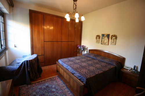 Villa di ampia superficie in zona residenziale in vendita a Montecatini-Terme