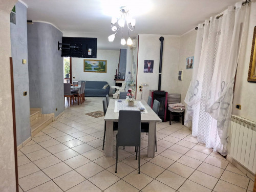 Porzione terratetto di villa bifamiliare in vendita a Gavorrano