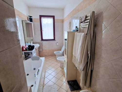 Porzione terratetto di villa bifamiliare in vendita a Gavorrano