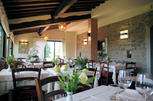 Agriturismo in antico podere in stile Toscano con vista panoramica mozzafiato in vendita a Monsummano Terme
