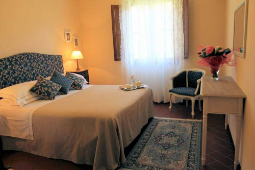 Agriturismo in antico podere in stile Toscano con vista panoramica mozzafiato in vendita a Monsummano Terme