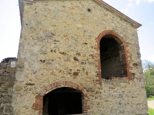 Antico podere da ristrutturare in vendita a Montieri