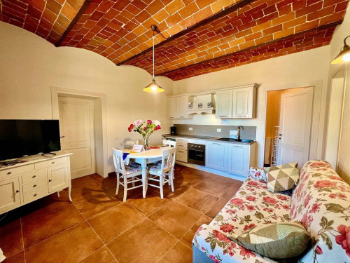 Prestigioso complesso immobiliare vicino al mare in vendita a Castagneto Carducci