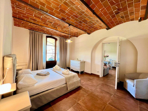 Prestigioso complesso immobiliare vicino al mare in vendita a Castagneto Carducci