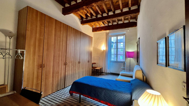 Appartamento di ampia superficie in centro storico in vendita a Lucca
