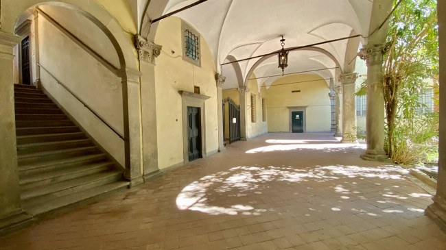 Appartamento in centro storico in vendita a Lucca