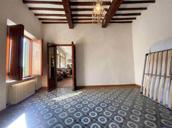 Villa di ampia superficie con giardino in vendita a Capannoli