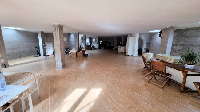 Villa unifamiliare ristrutturata con giardino in vendita a Castagneto Carducci