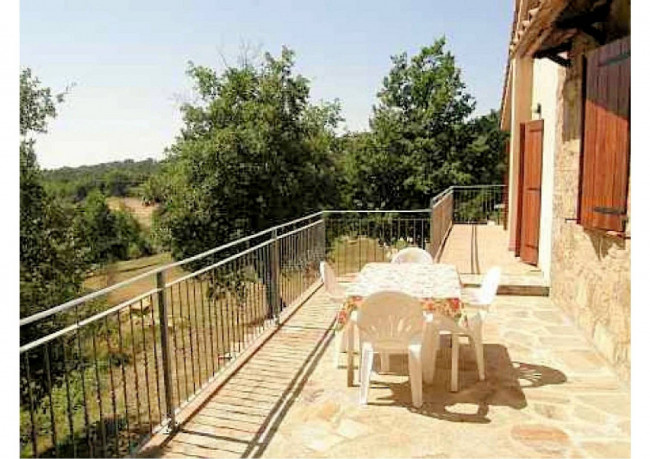 Rustico in stile Toscano con giardino e piscina  in ottima posizione in vendita a Roccastrada