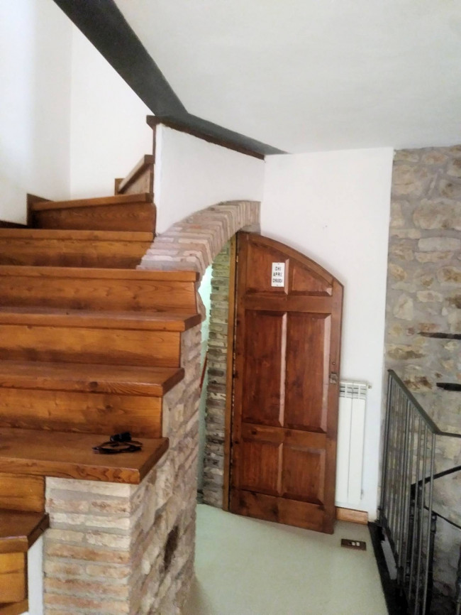 Terratetto in stile rustico Toscano ristrutturato in vendita a Gavorrano
