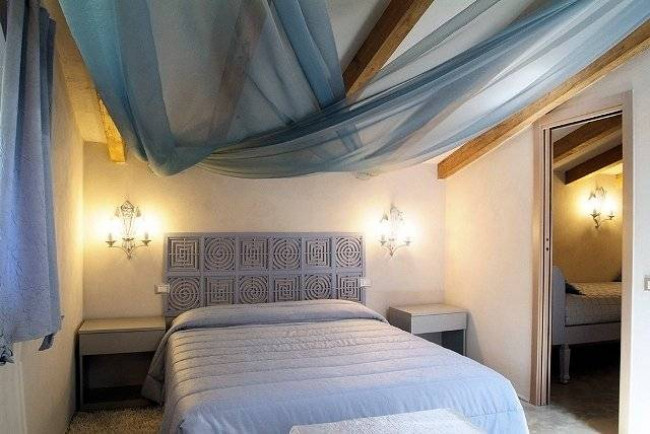 Villa con giardino e vista panoramica mozzafiato in vendita a Monsummano Terme