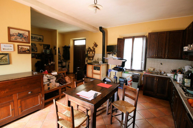 Casa indipendente in vendita a Roccatederighi, Roccastrada (GR)