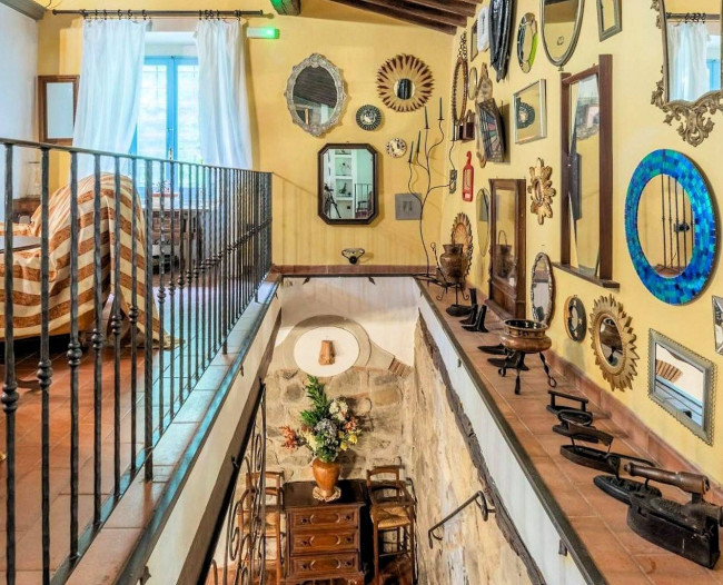 Rustico in stile Toscano con giardino e piscina in vendita a Buggiano