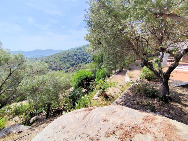 Villa in vendita a Campo Nell'elba (LI)