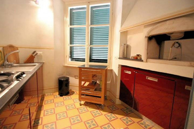 Meraviglioso appartamento in suggestivo palazzo storico in vendita a Pescia