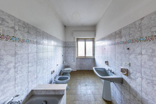 Appartamento in villa con giardino privato in vendita a Pescia