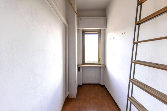 Appartamento in villa con giardino privato in vendita a Pescia