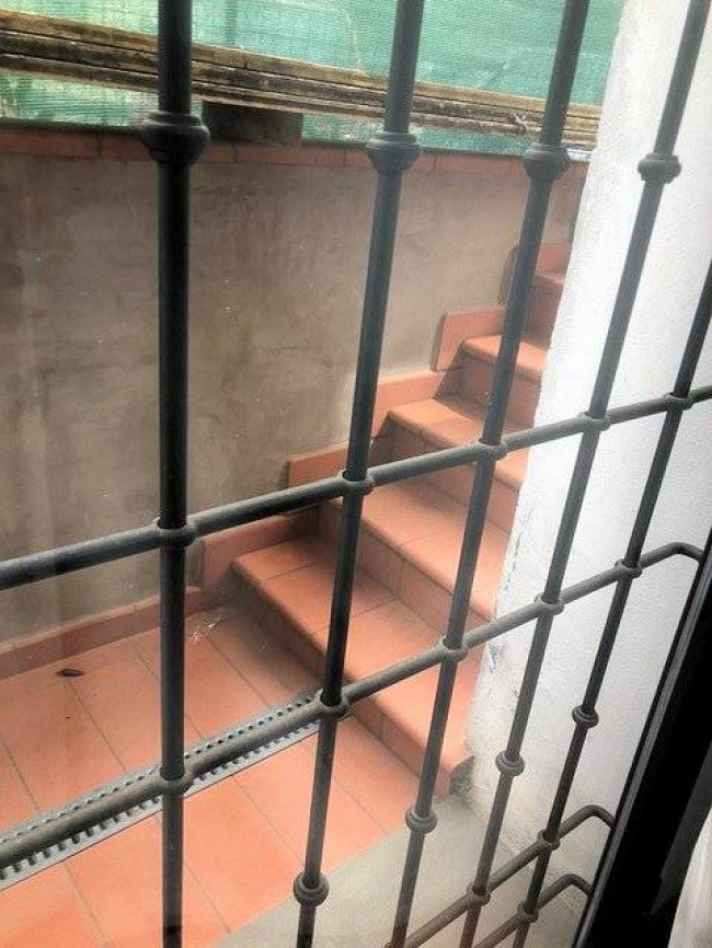 Villetta libera su quattro lati con giardino in vendita a Firenze